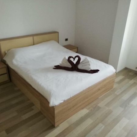 Coresi Isaran 35 Apartment Brasov Ngoại thất bức ảnh